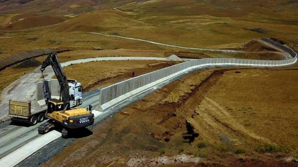 دیوار بتنی ایران ترکیه
